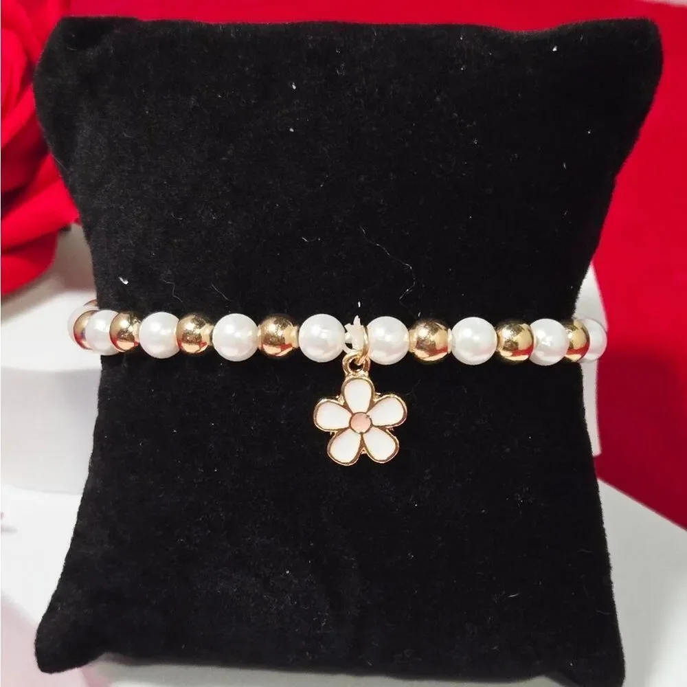 Flower Charm White Pearl & Gold Beaded Bracelet Petite Girls Tween